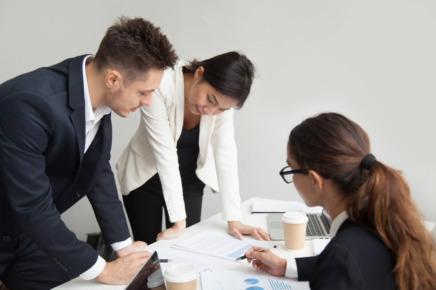 when standard solutions fail why complex situations require specialized advisory